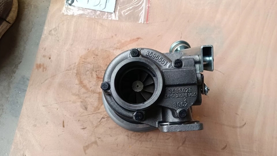 4035199 Turbokompressor PC220 B5,9 / 6D102 normaler Liugong Bagger CLG920 CLG922 CLG923 CLG925 Baggerfilter
